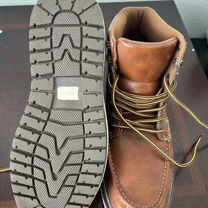 Brand New Men’s Dress Shoes size 10